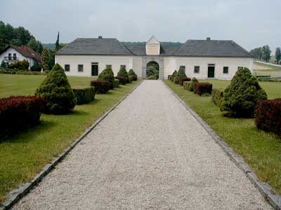 Schlo&szlig; Hohenbrunn